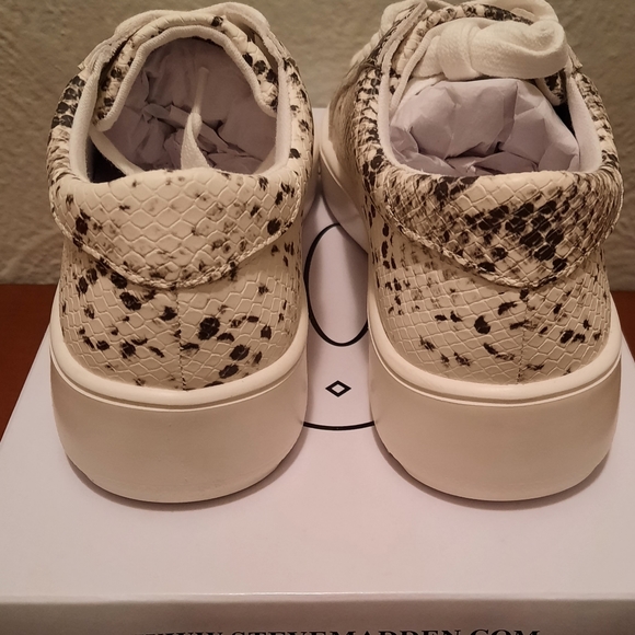 Steve Madden Platform Sneaker - Picture 7 of 8